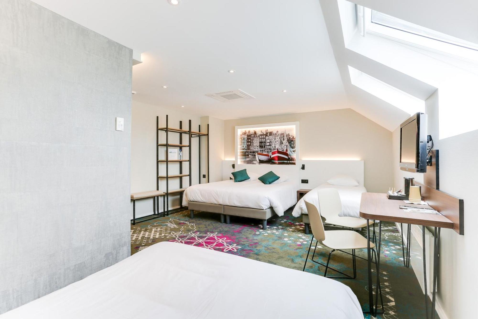Hotel Brit Nord - Memorial 3*