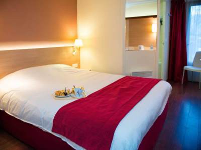 Hotel Brit Nord - Mémorial 3*